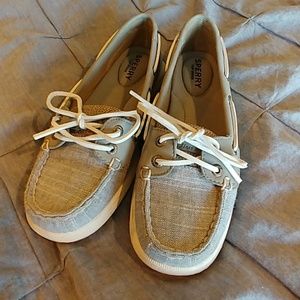 Sperry shoes - brand new, never worn. Size 5M
